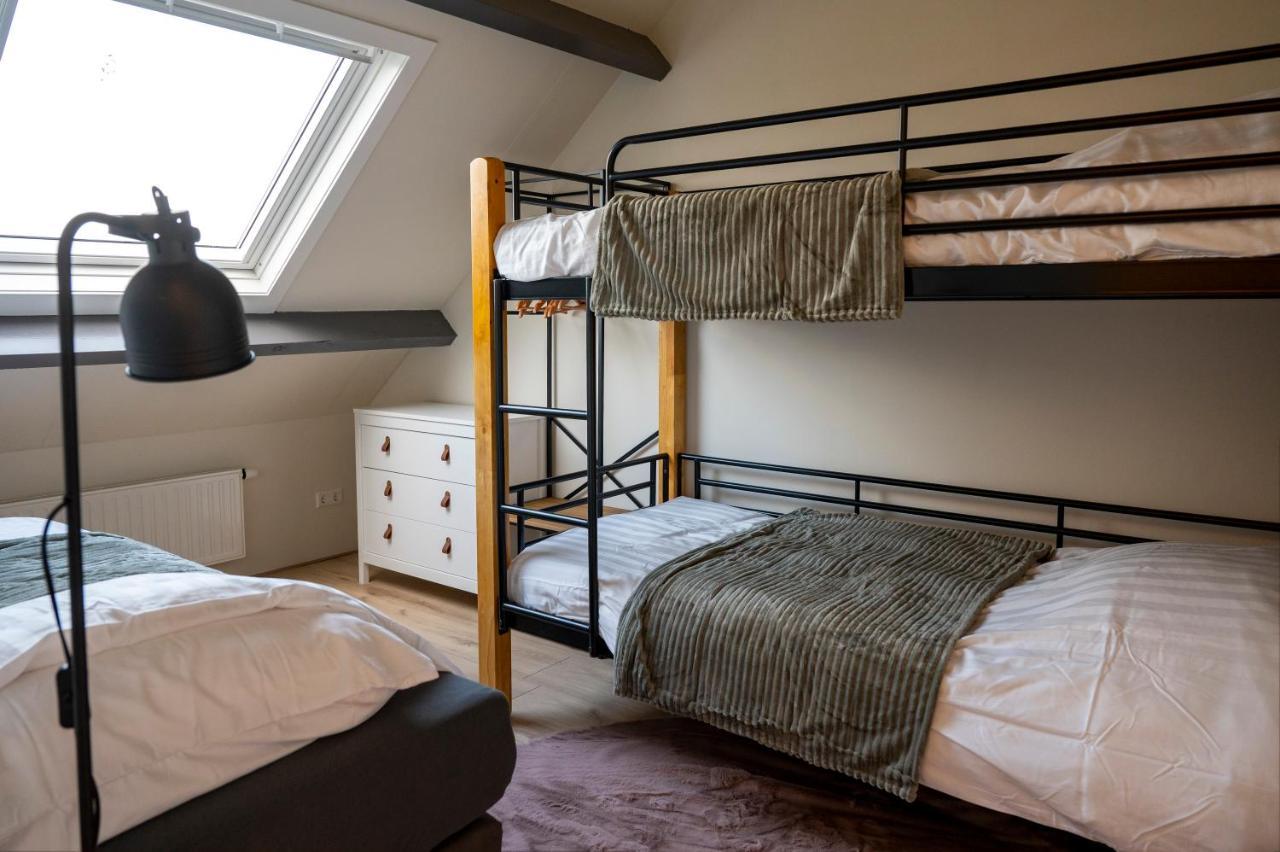 5 Persons Comfort Holiday home Roelofarendsveen