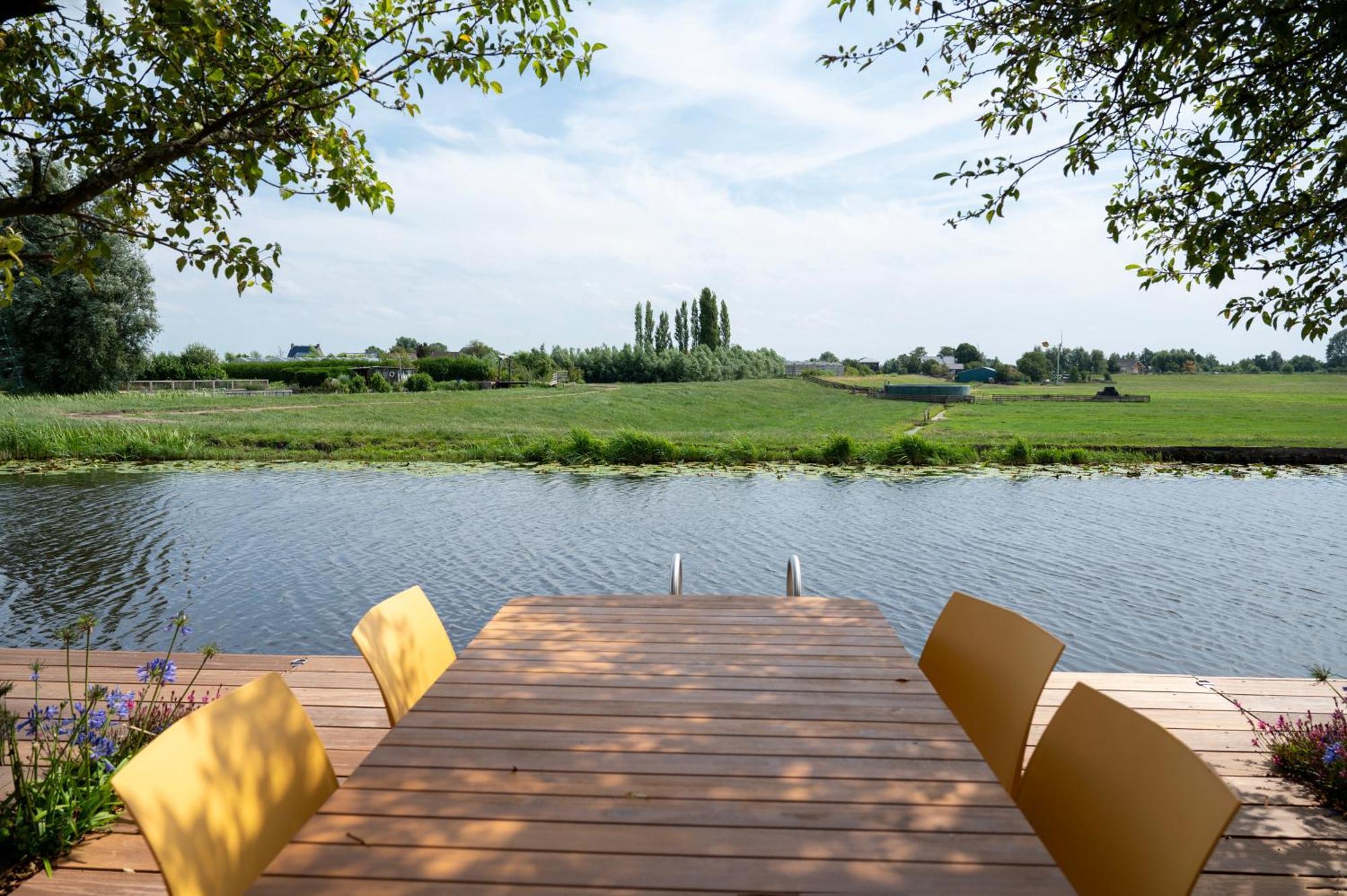 Holiday home 5 Persons Comfort Roelofarendsveen